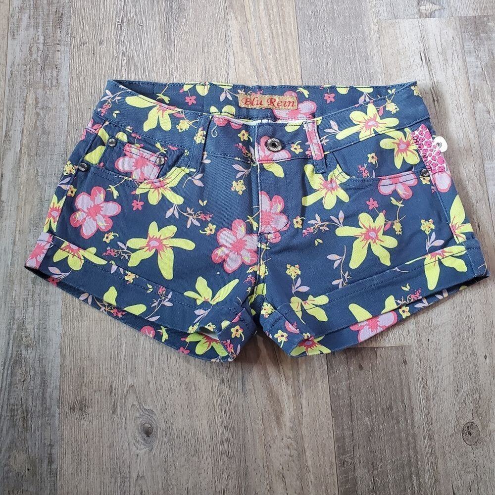 Blue rein size 5 juniors multi colored floral denim shorts